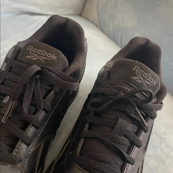 Reebok Classic Black Athletic Shoes - Picture 9 of 11